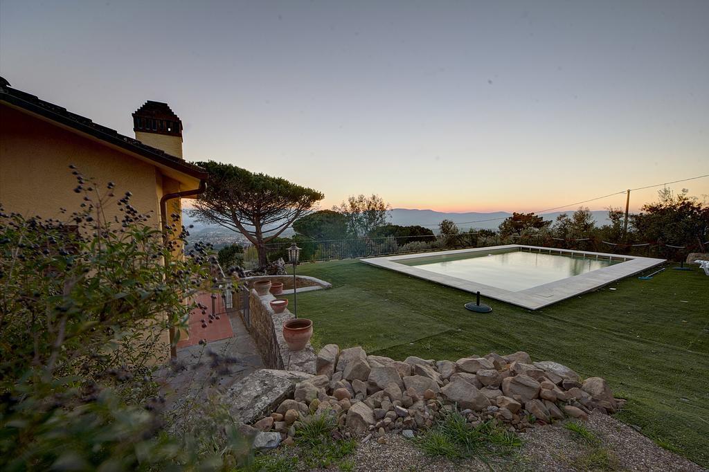 Rifugio Al Sole Villa เรกเจลโล ภายนอก รูปภาพ